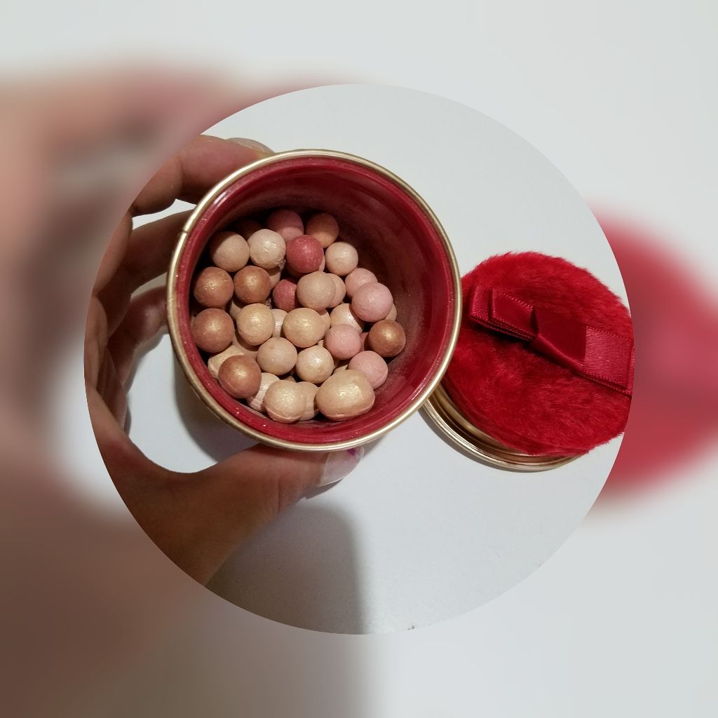 メテオリット ビーユ/GUERLAIN/フェイスパウダーを使ったクチコミ(2枚目)