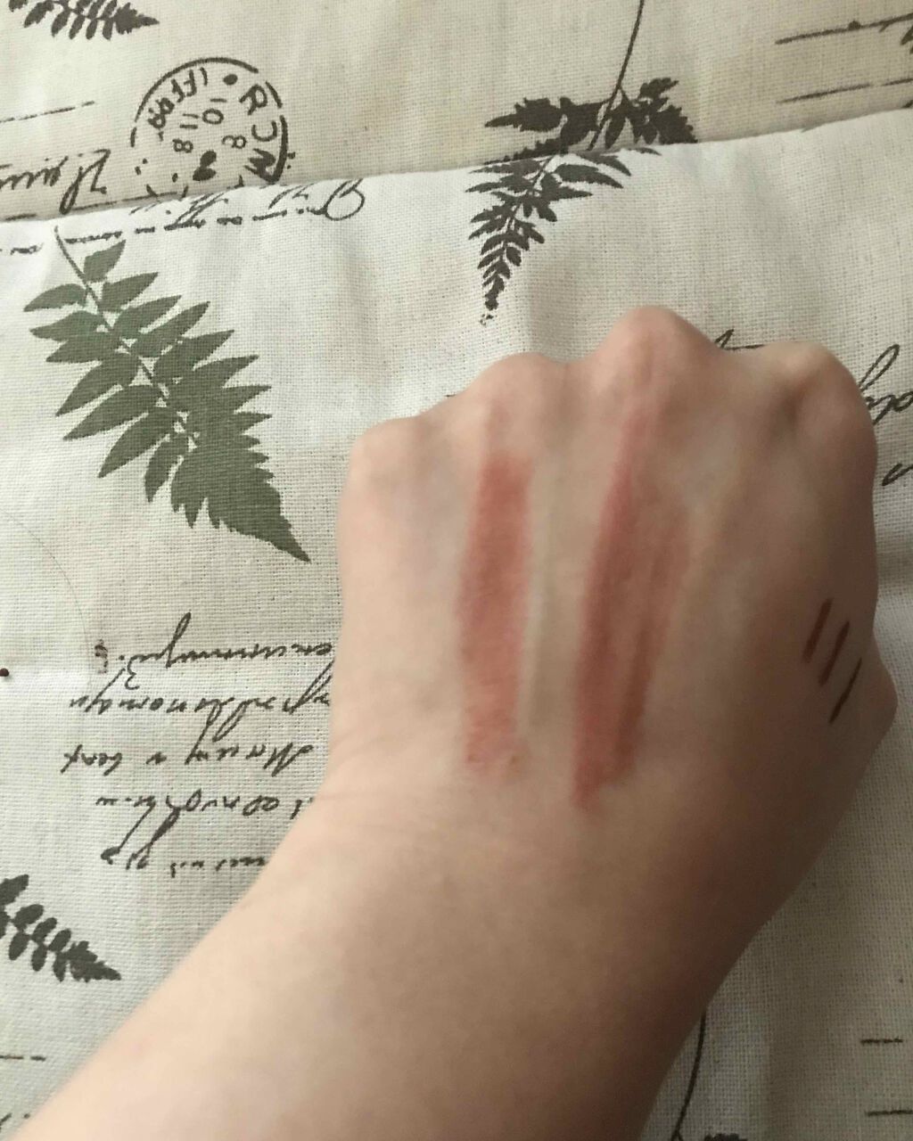 つやぷるリップR/b idol/口紅を使ったクチコミ(2枚目)