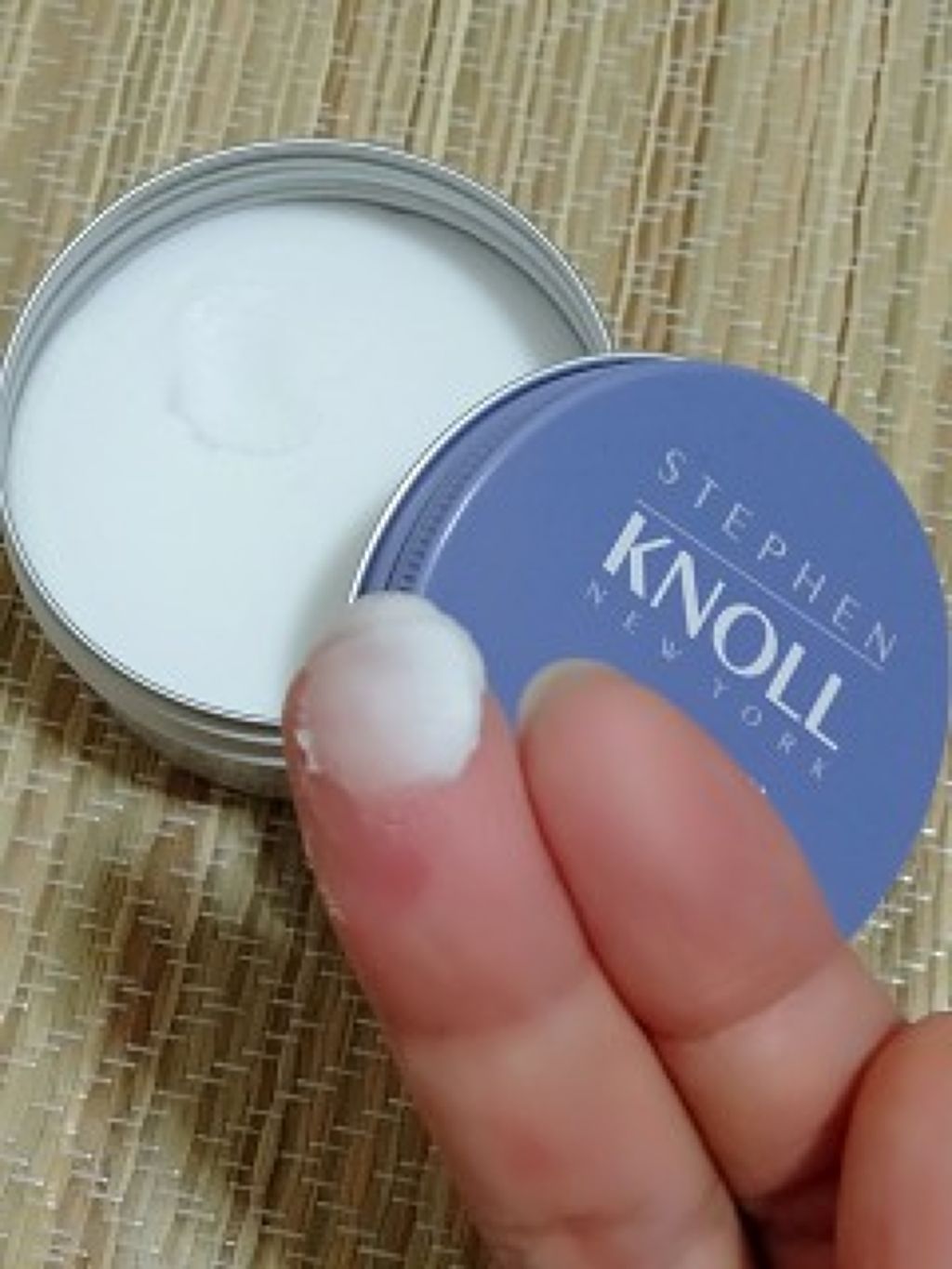 ディファイニング バーム/スティーブンノル ニューヨーク/ヘアバームを使ったクチコミ(2枚目)