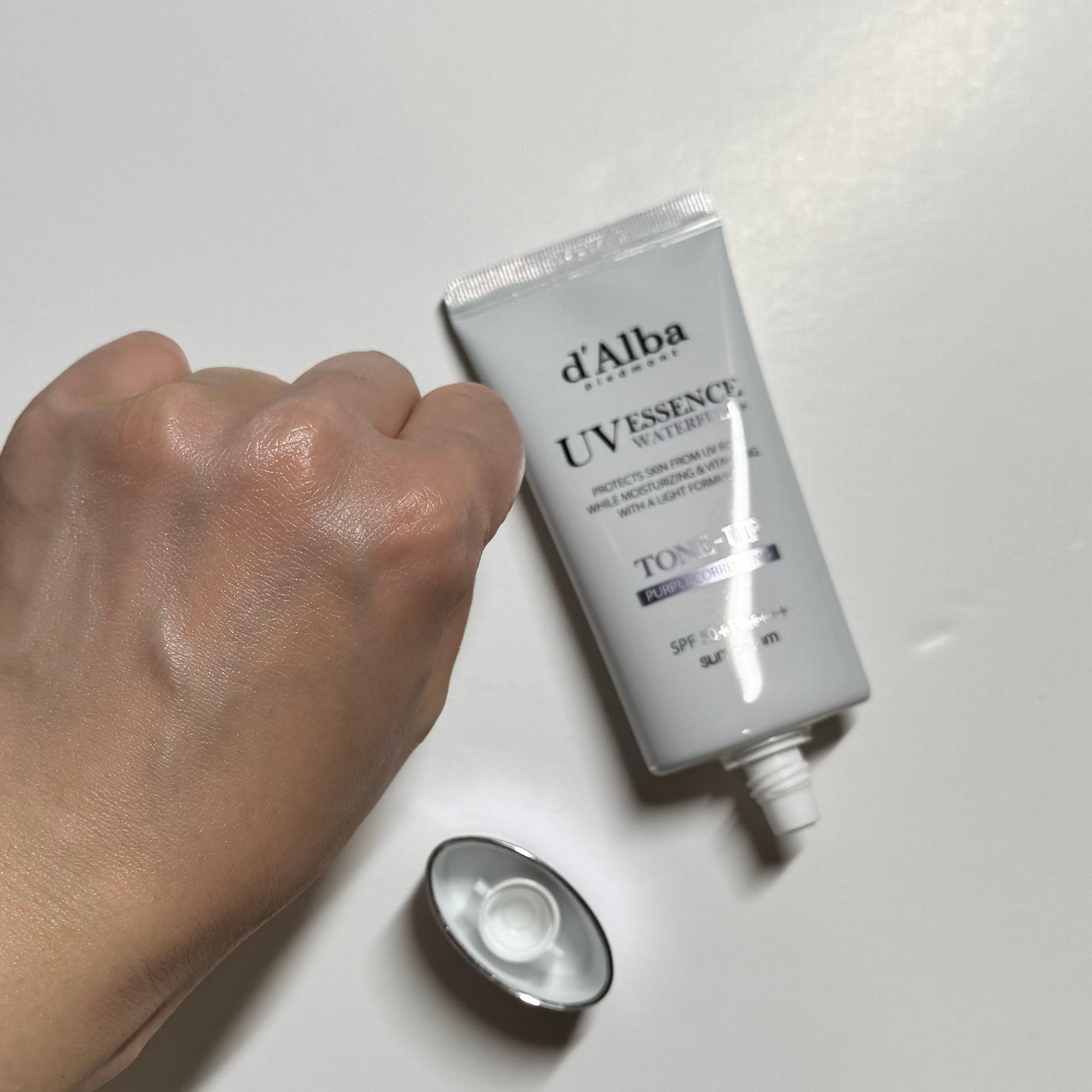 ダルバ ウォータフル トーンアップ サンクリーム(パープル)/ダルバ/日焼け止めクリームを使ったクチコミ(2枚目)