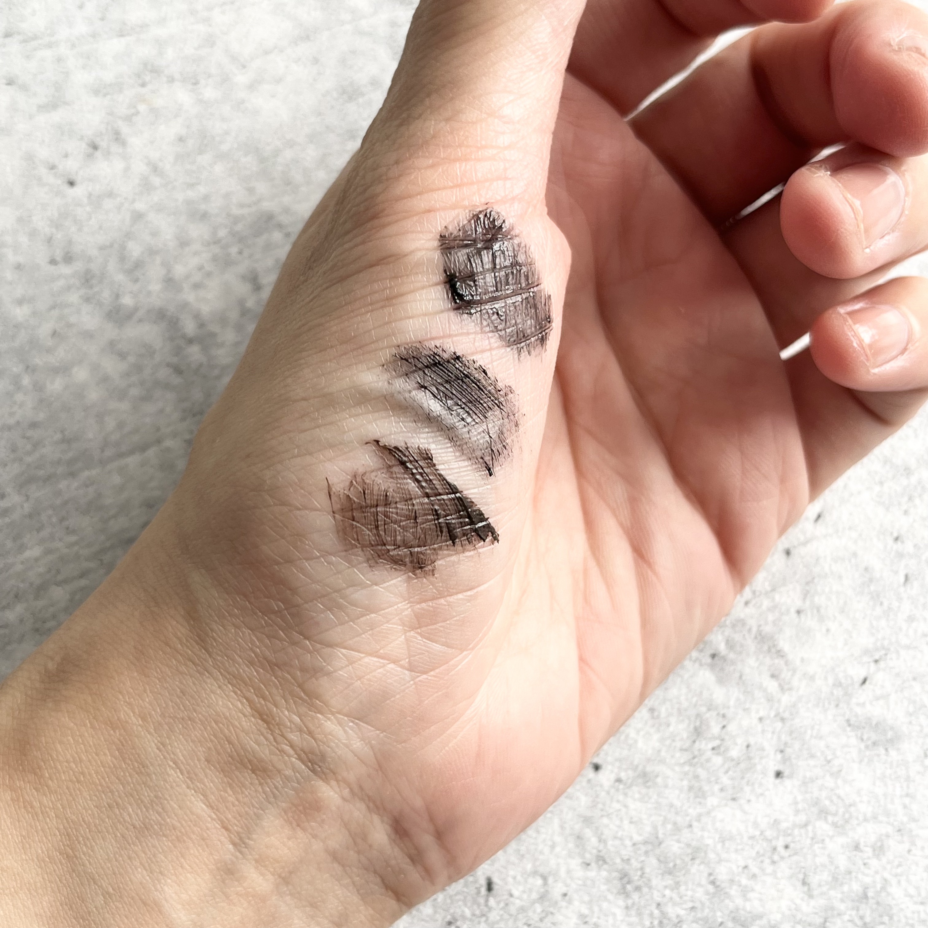 ミゼルエディ カールアップマスカラ 06 ビターブラウン/ミゼルエディ/マスカラを使ったクチコミ（2枚目）