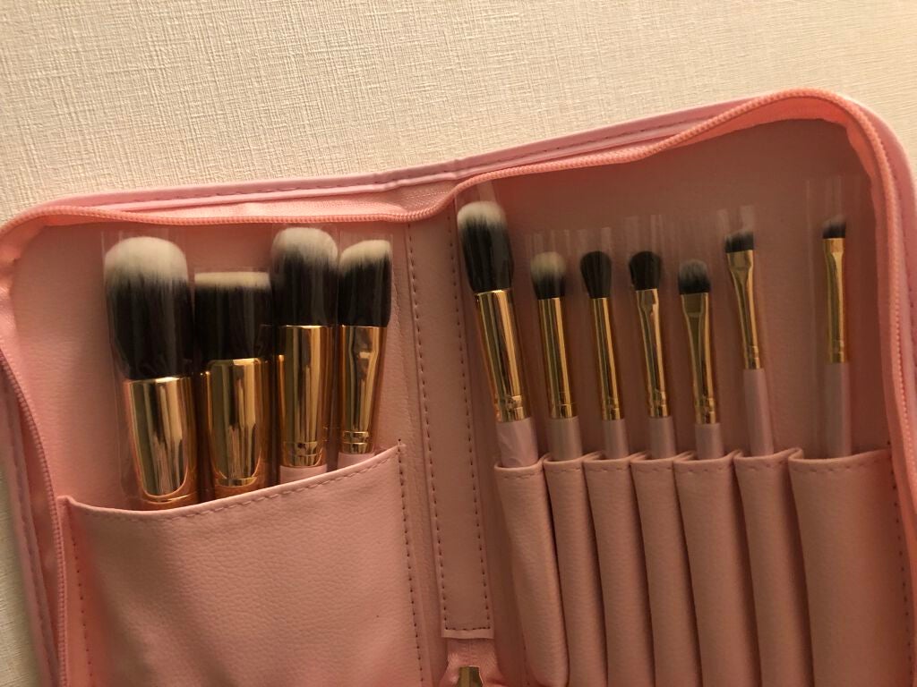 貴族のゴールド メイクブラシ11本セット 化粧ポーチ付き/SIXPLUS/メイクブラシを使ったクチコミ(3枚目)