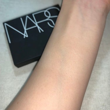 ライトリフレクティングセッティングパウダー　プレスト　N/NARS/プレストパウダーを使ったクチコミ（3枚目）