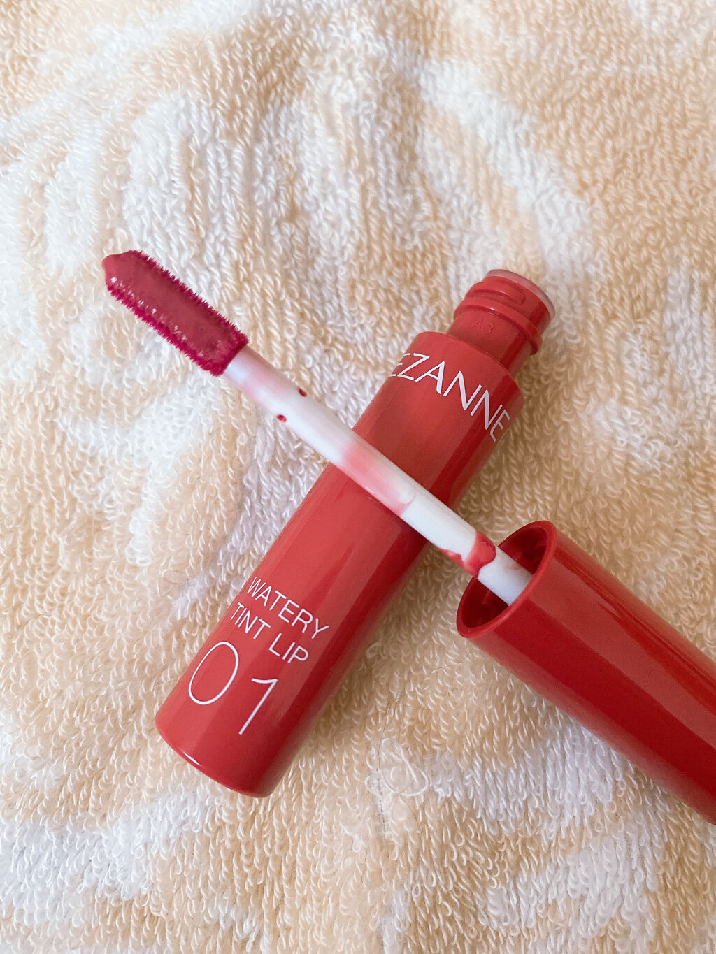 ウォータリーティントリップ/CEZANNE/リップティントを使ったクチコミ（2枚目）