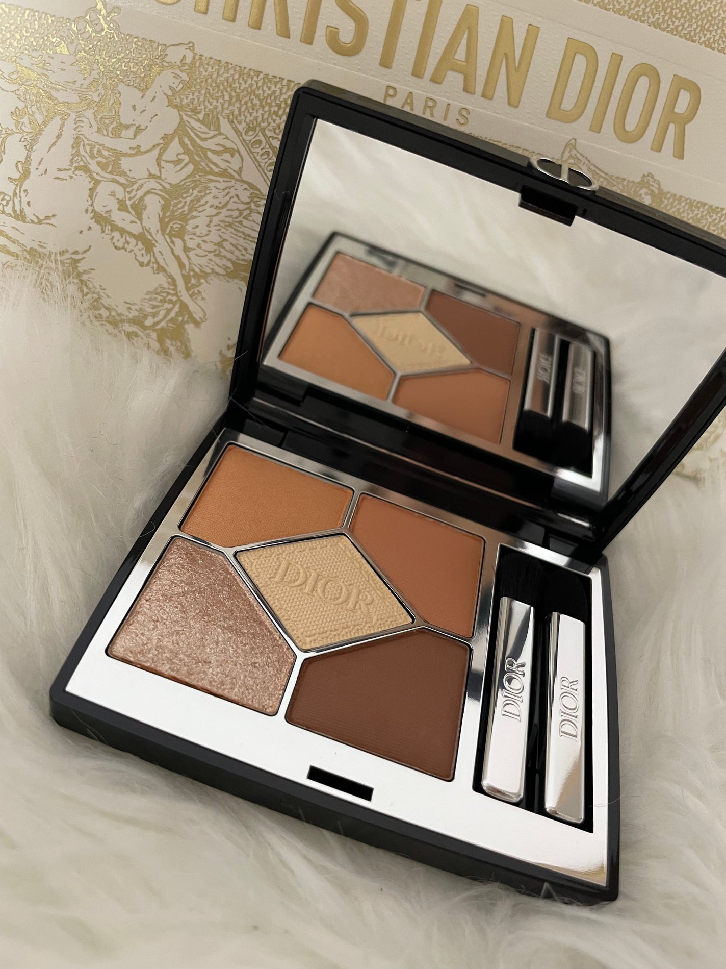 ディオールショウ サンク クルール/Dior/アイシャドウを使ったクチコミ(1枚目)