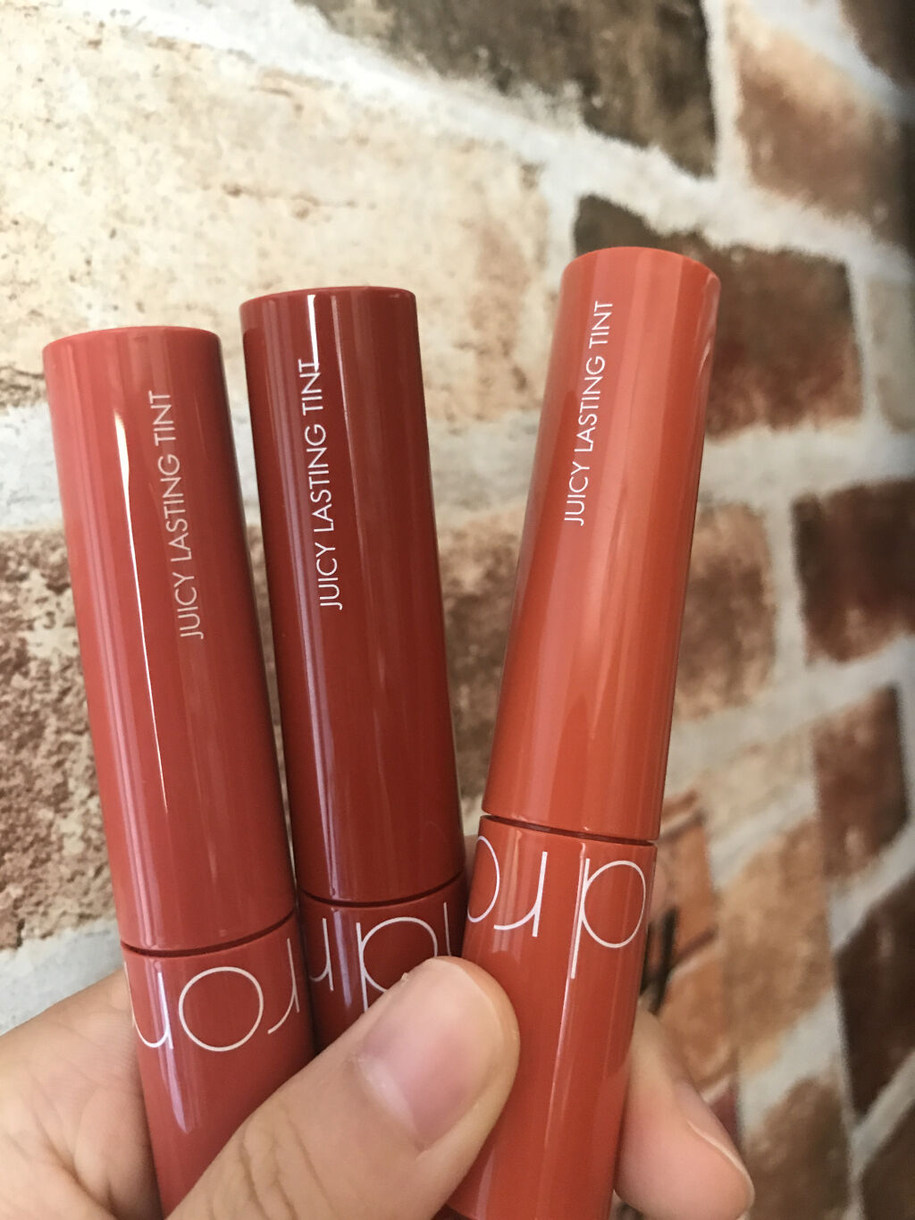 ジューシーラスティングティント/rom&nd/リップティントを使ったクチコミ（1枚目）