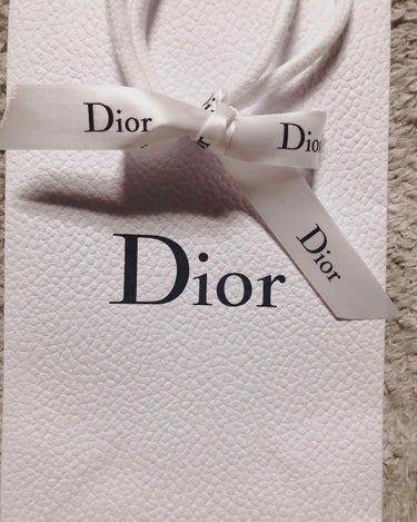 ディオール ヴェルニ 976 ビー ディオール（生産終了）/Dior/マニキュアを使ったクチコミ（1枚目）
