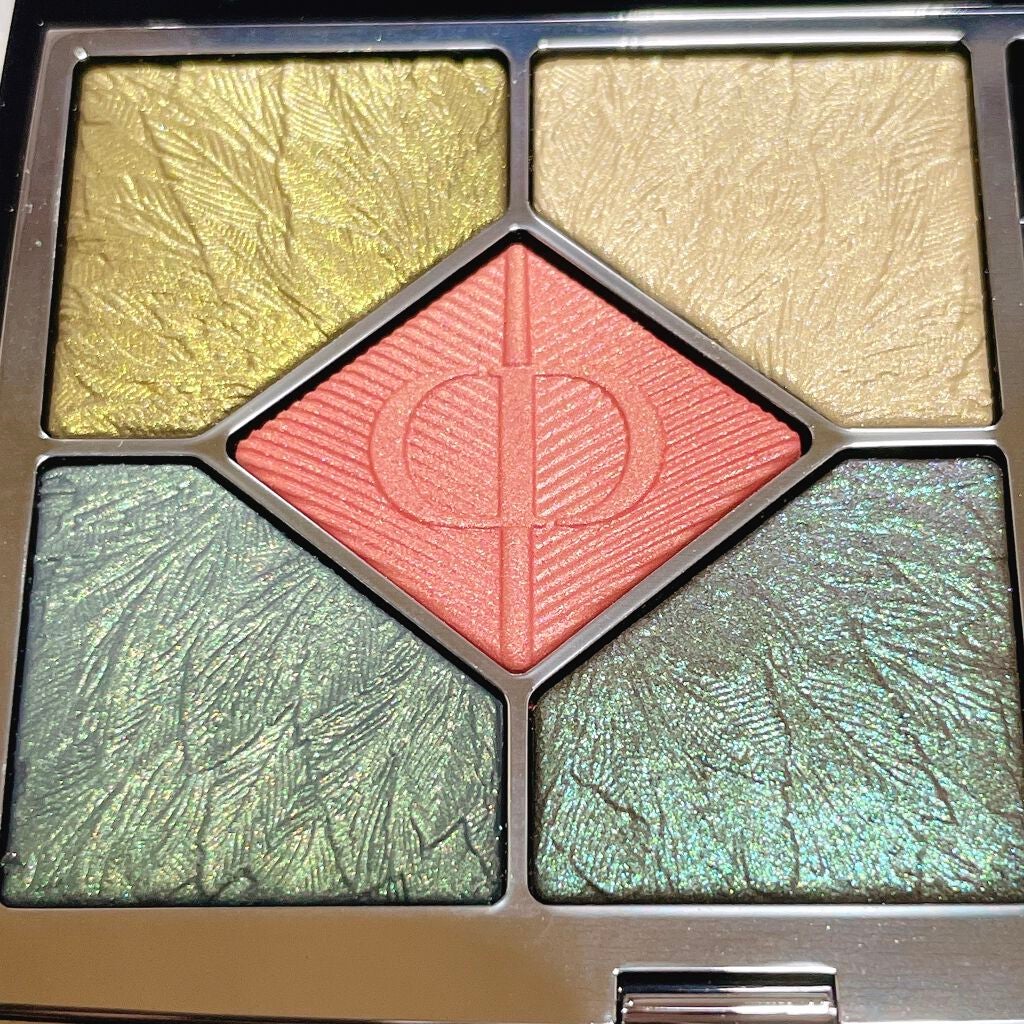 サンク クルール クチュール<バーズ オブ ア フェザー>/Dior/アイシャドウパレットを使ったクチコミ(2枚目)
