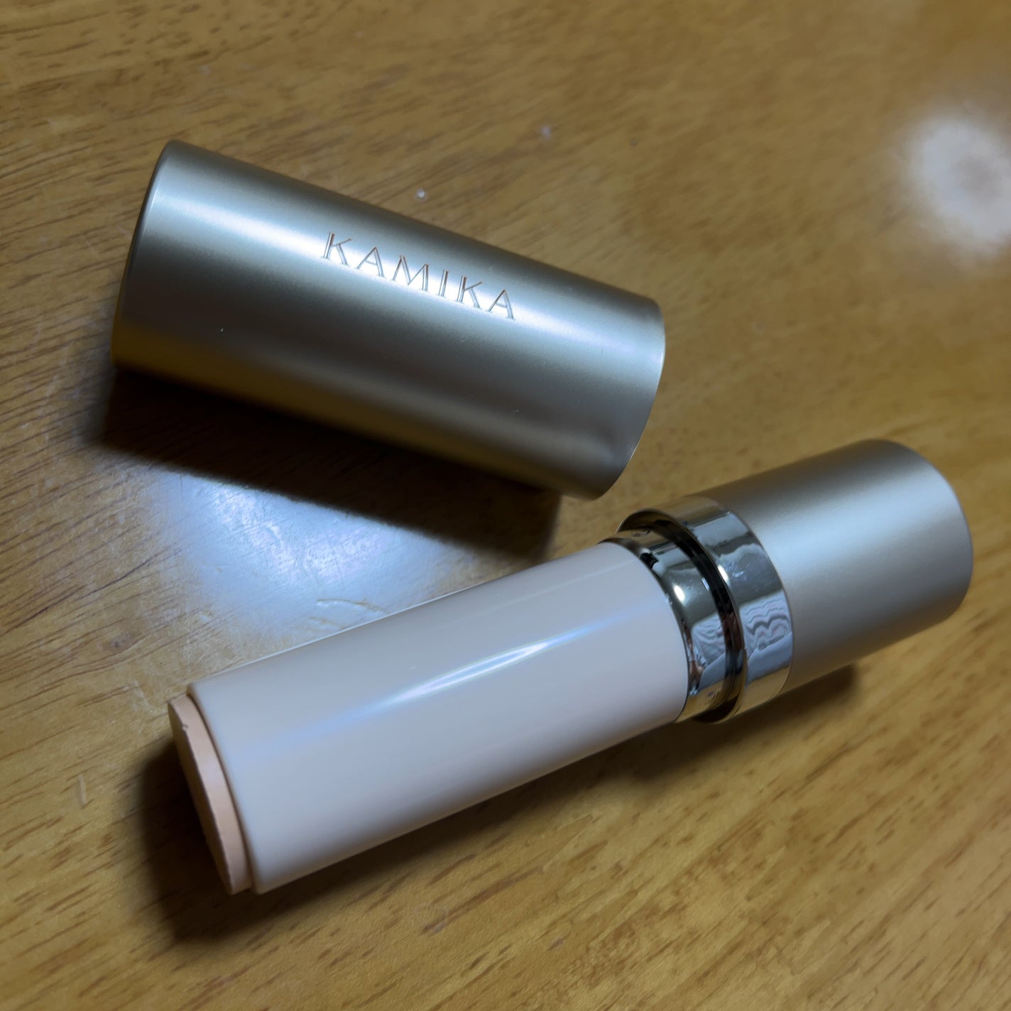 シルキースティックファンデーション/KAMIKA/その他ファンデーションを使ったクチコミ(3枚目)