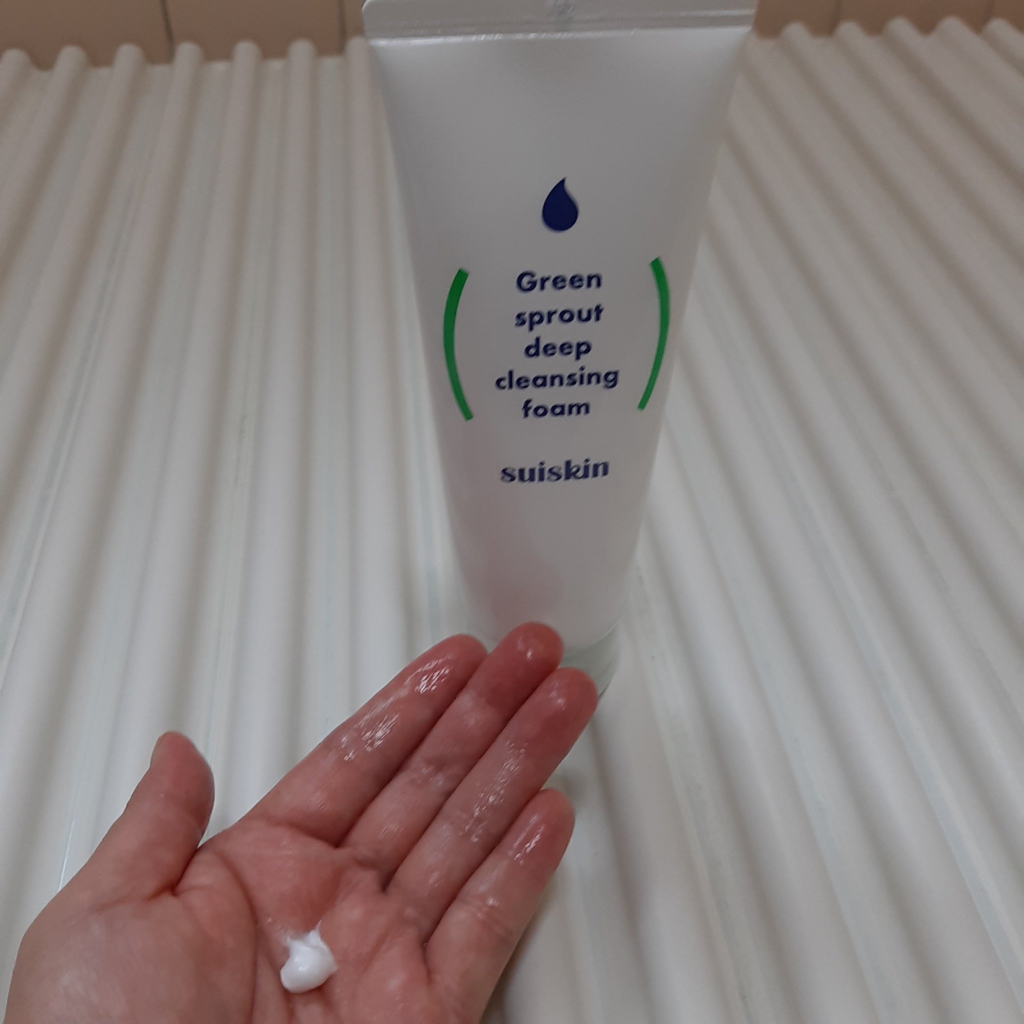 スイスキン 新芽ディープクレンジングフォーム/suiskin/洗顔フォームを使ったクチコミ（3枚目）