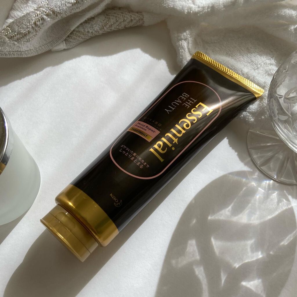 THE BEAUTY 髪のキメ美容プレミアムトリートメント<モイストリペアプレミアム>/エッセンシャル/洗い流すヘアトリートメントを使ったクチコミ(5枚目)