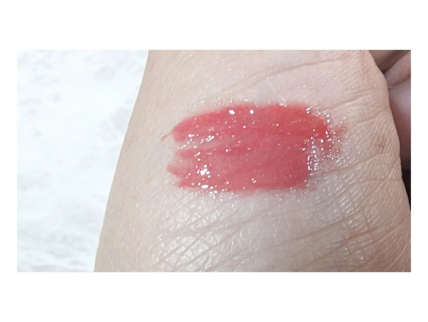 ラブシルクブラッシュ 703 アイコン/Laka/パウダーチークを使ったクチコミ（2枚目）