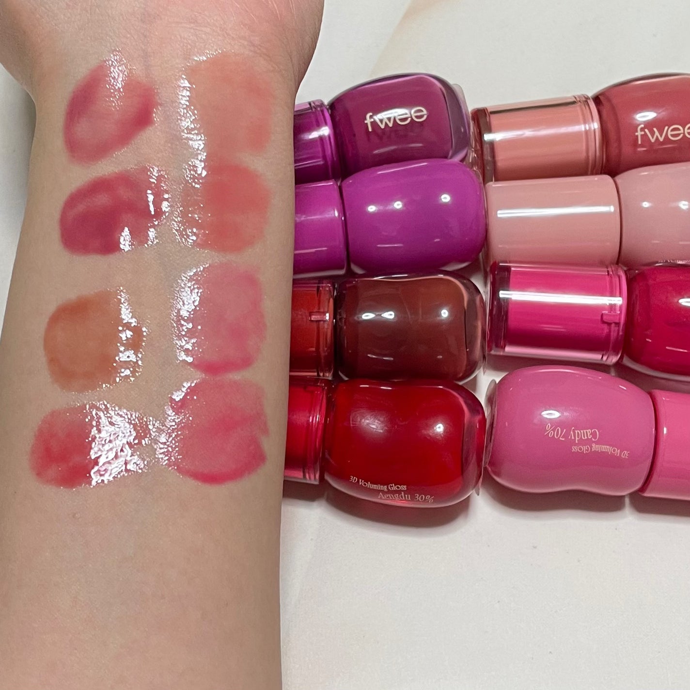 フィー 3Dボリューミンググロス/fwee/リップグロスを使ったクチコミ(3枚目)