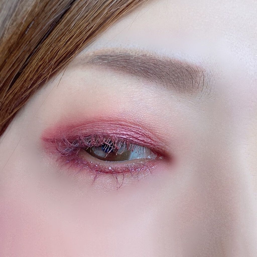 ザ リキッド アイシャドウ　ウルトラスパークル/ADDICTION/リキッドアイシャドウを使ったクチコミ（3枚目）