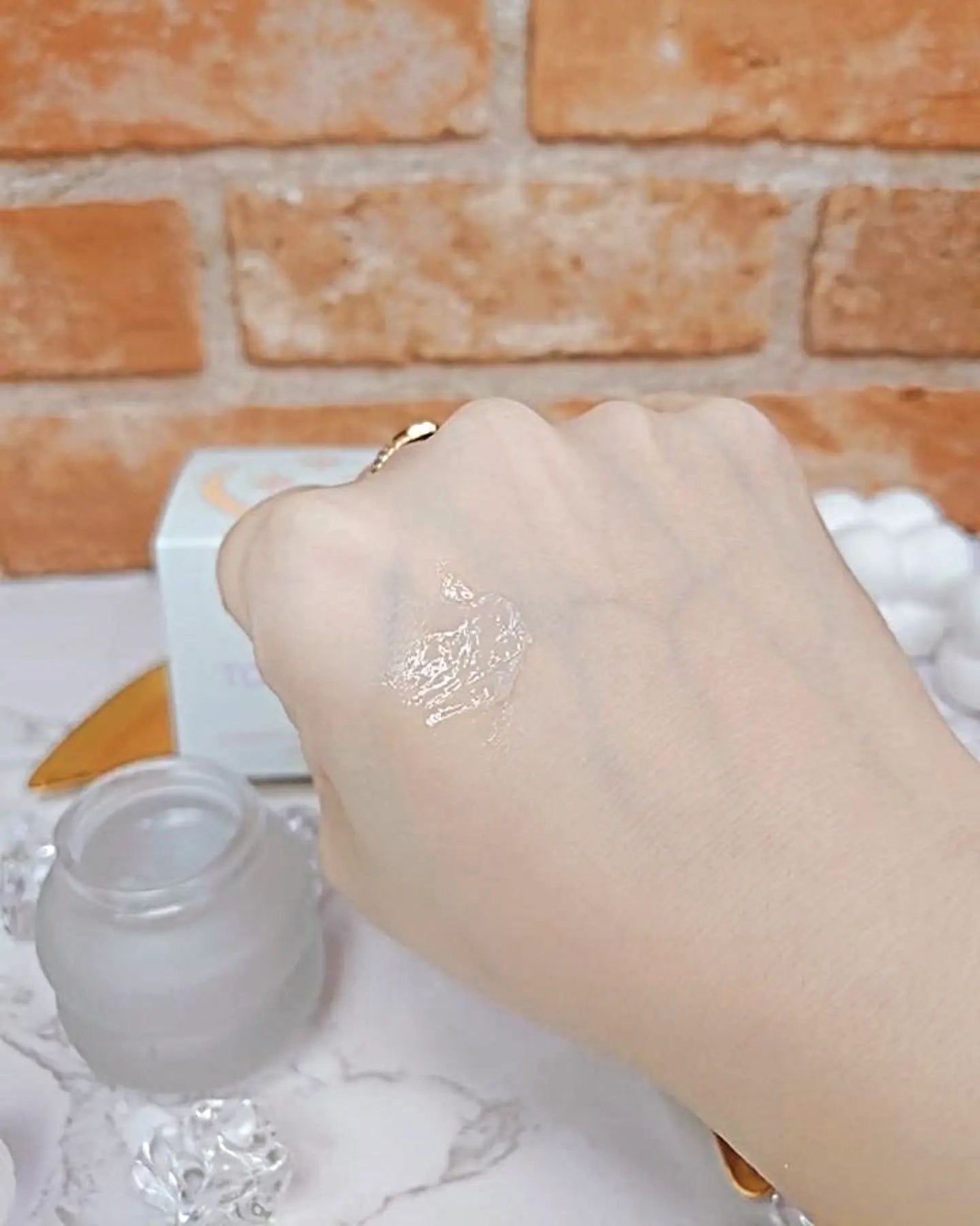 コラーゲンブースティングリップマスク/TOCOBO/リップマスクを使ったクチコミ(4枚目)