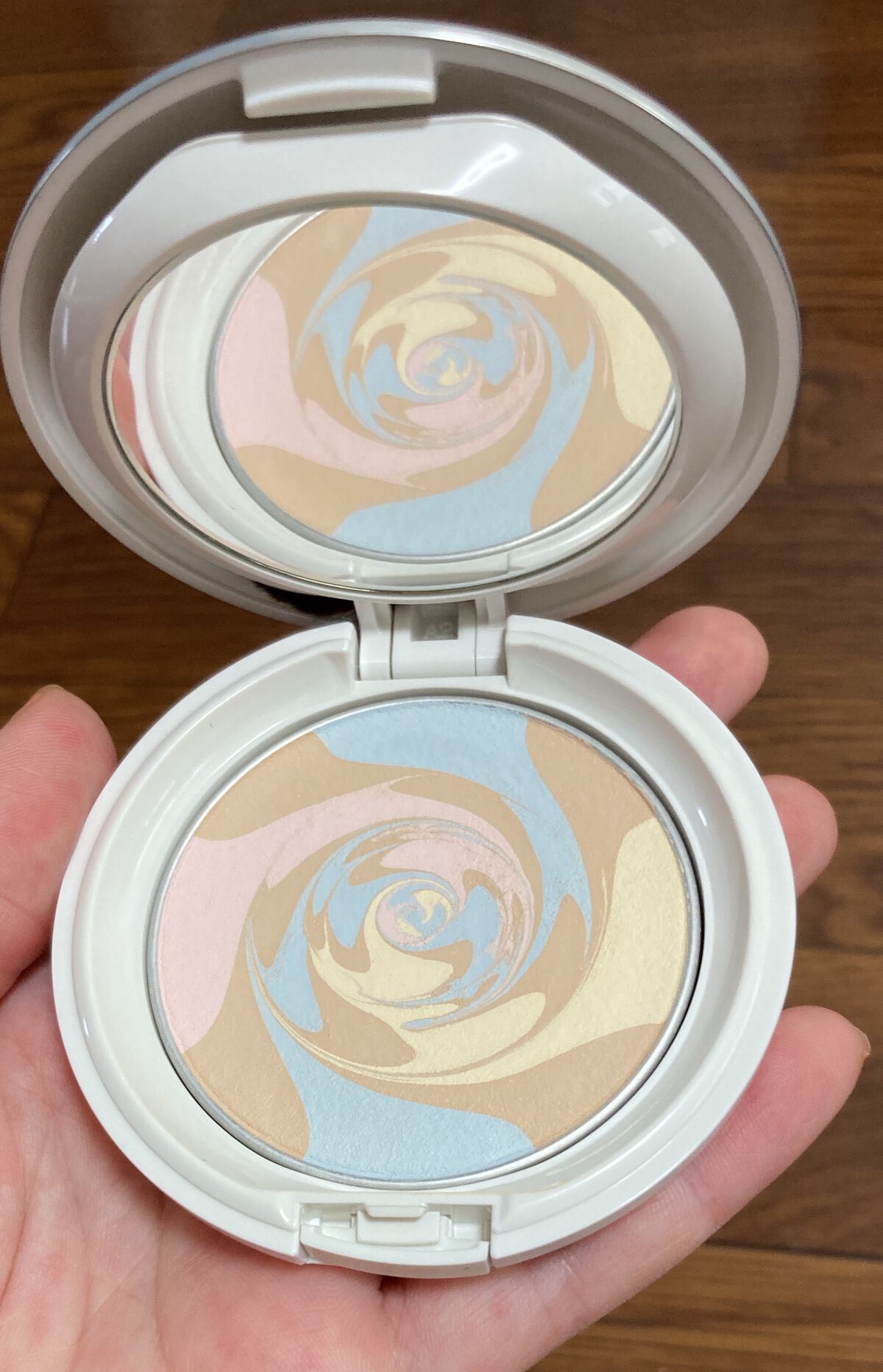 コントロールパウダー/IPSA/プレストパウダーを使ったクチコミ(2枚目)