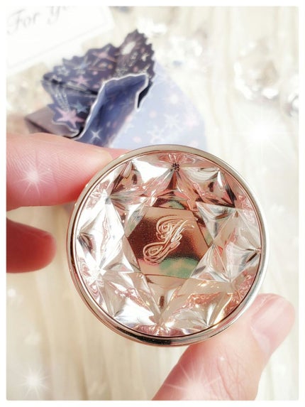 ジルスチュアート リップバーム ホワイトフローラル/JILL STUART/リップバームを使ったクチコミ(3枚目)