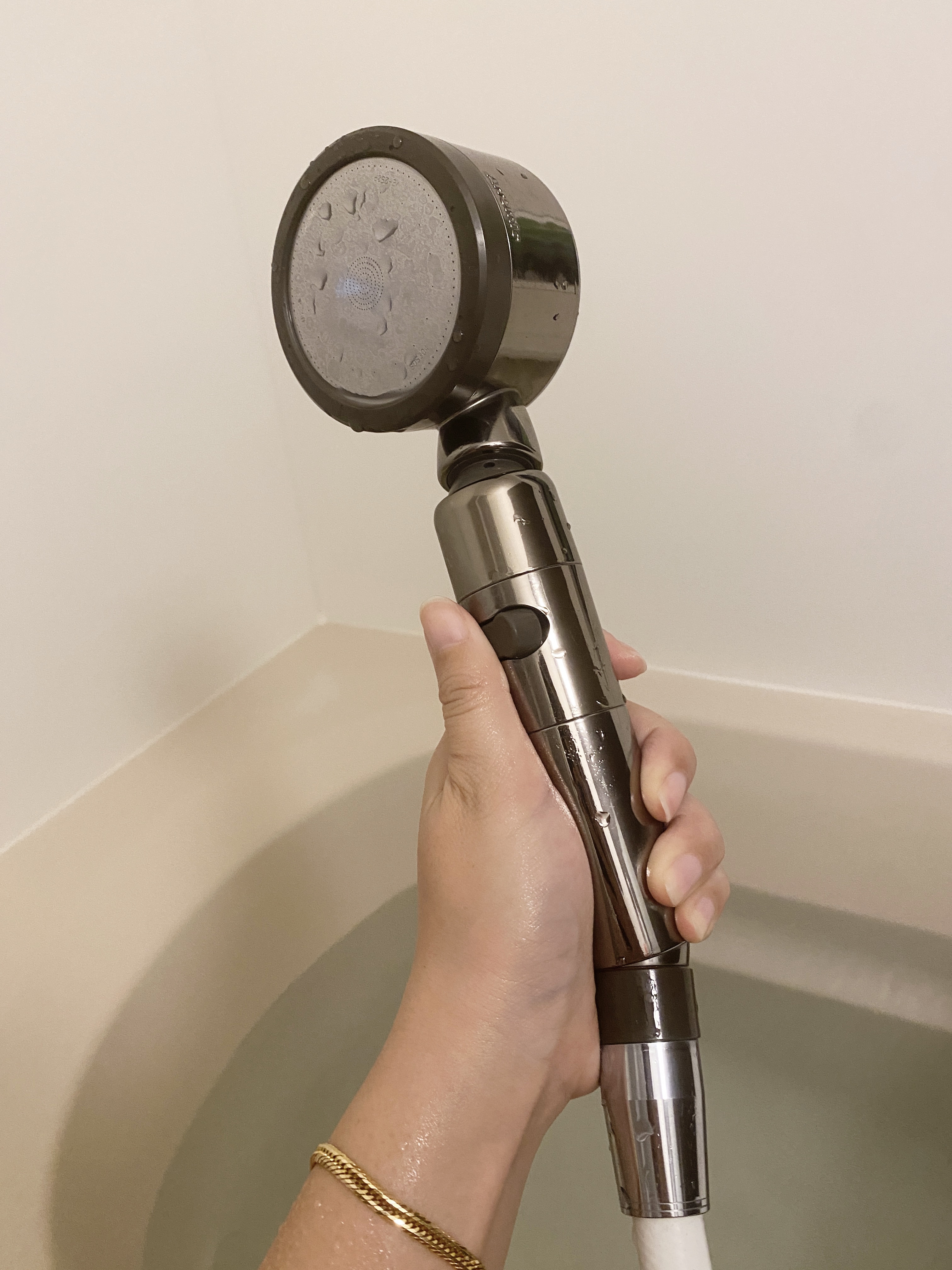シャワーヘッド　‎塩素除去+手元ストップ/アラミック/その他を使ったクチコミ（2枚目）
