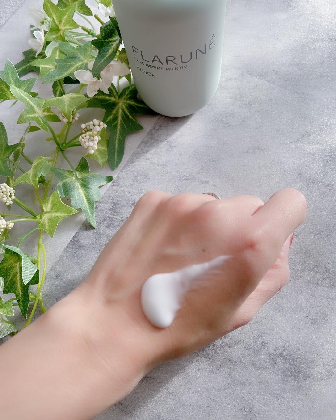 フラルネ フルリファイン ミルク EM/ALBION/乳液を使ったクチコミ(4枚目)