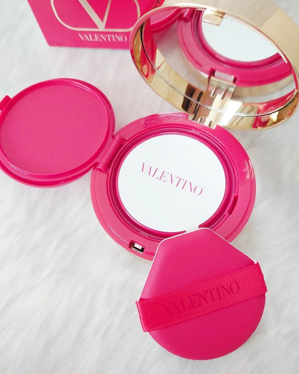 GO クッション/ヴァレンティノ ビューティ/クッションファンデーションを使ったクチコミ（2枚目）