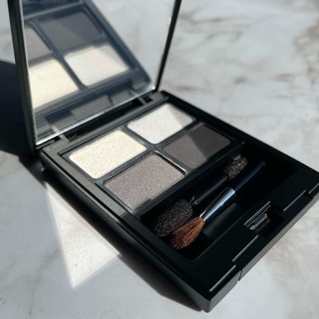 クアトロアイパレット/DAZZSHOP/アイシャドウパレットを使ったクチコミ(2枚目)