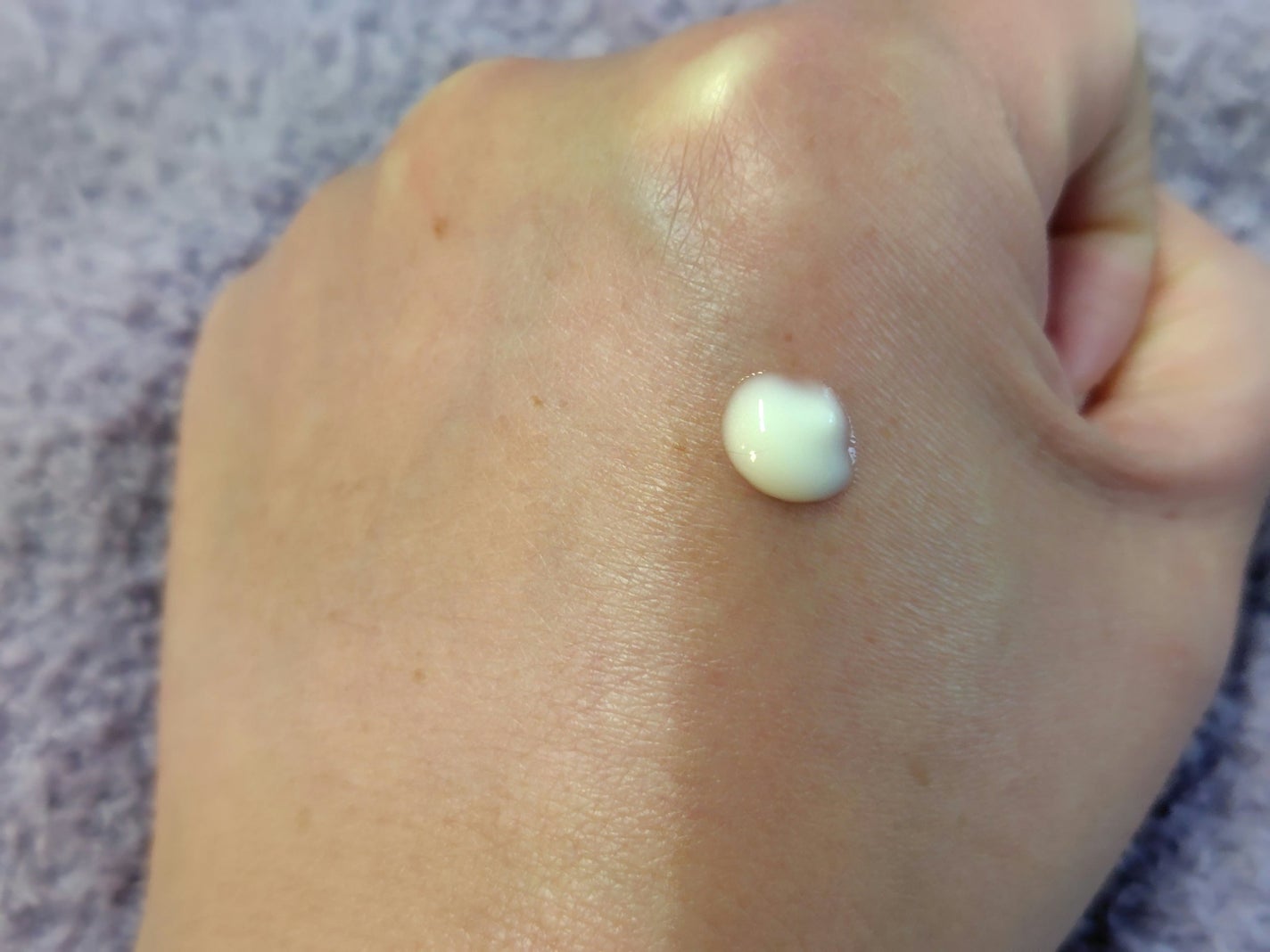 レチノパワー リンクルクリーム /エリクシール/アイケア・アイクリームを使ったクチコミ(4枚目)