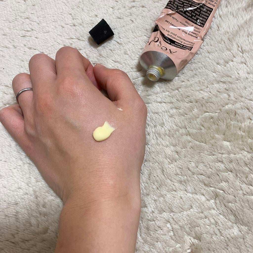 アンドラム アロマティック ハンドバーム/Aesop/ハンドクリームを使ったクチコミ(3枚目)