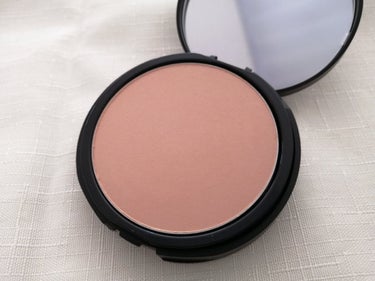 ベアプロ 16HR パウダー ファンデーション/bareMinerals/パウダーファンデーションを使ったクチコミ（2枚目）