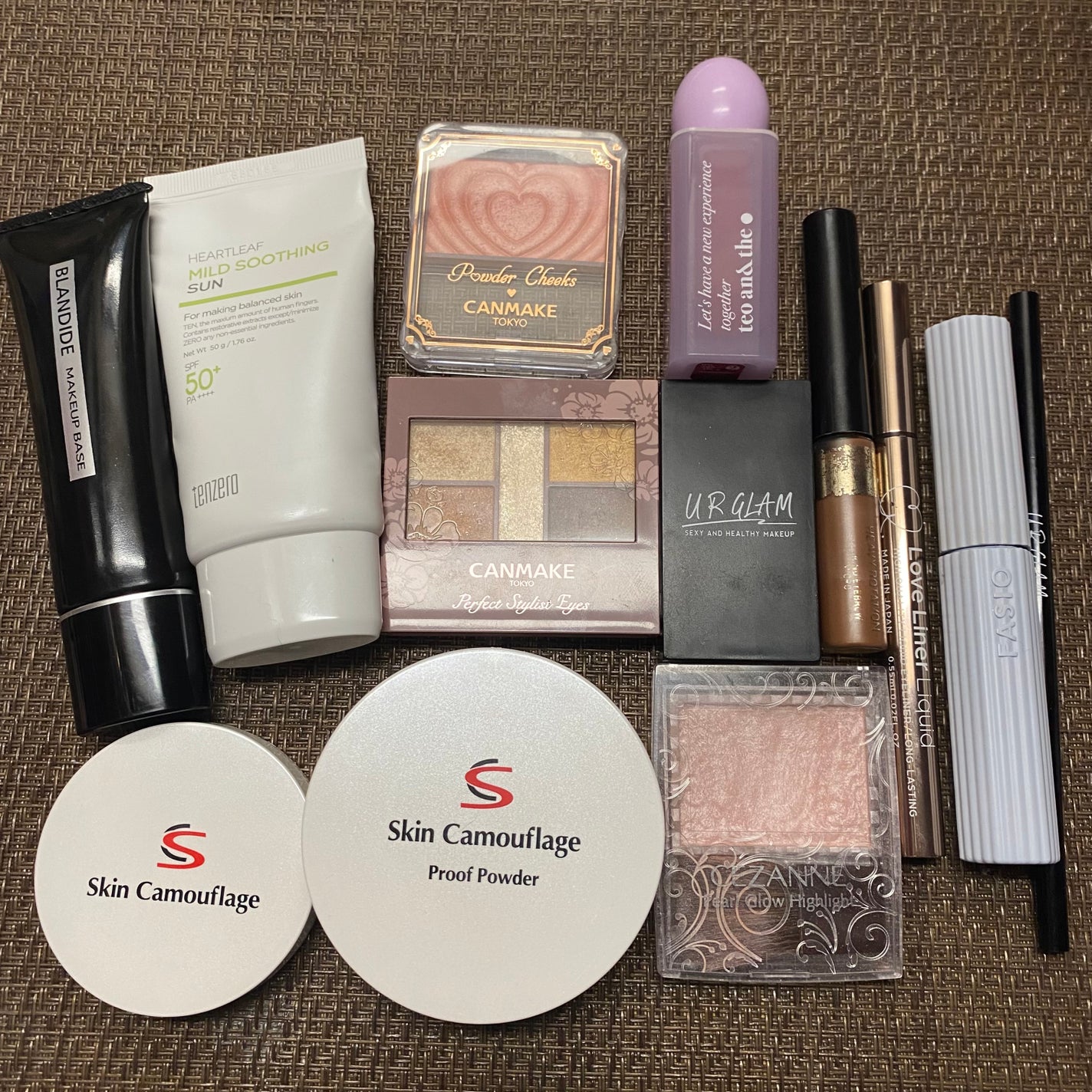 パールグロウハイライト/CEZANNE/パウダーハイライトを使ったクチコミ(3枚目)