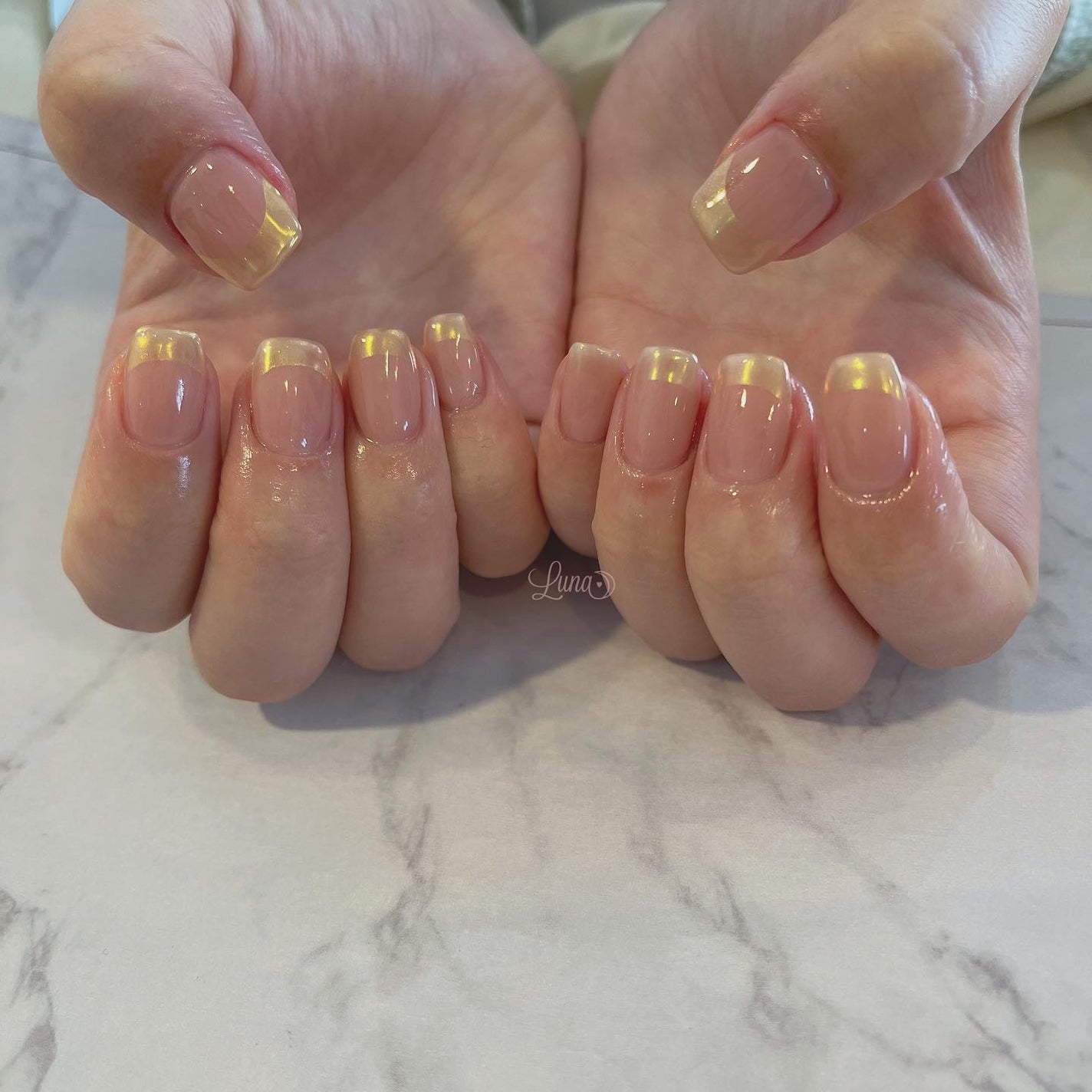 Iuna. Mizuki on LIPS 「.aurorafrench🫧#nail#nailstagram..」(2枚目)