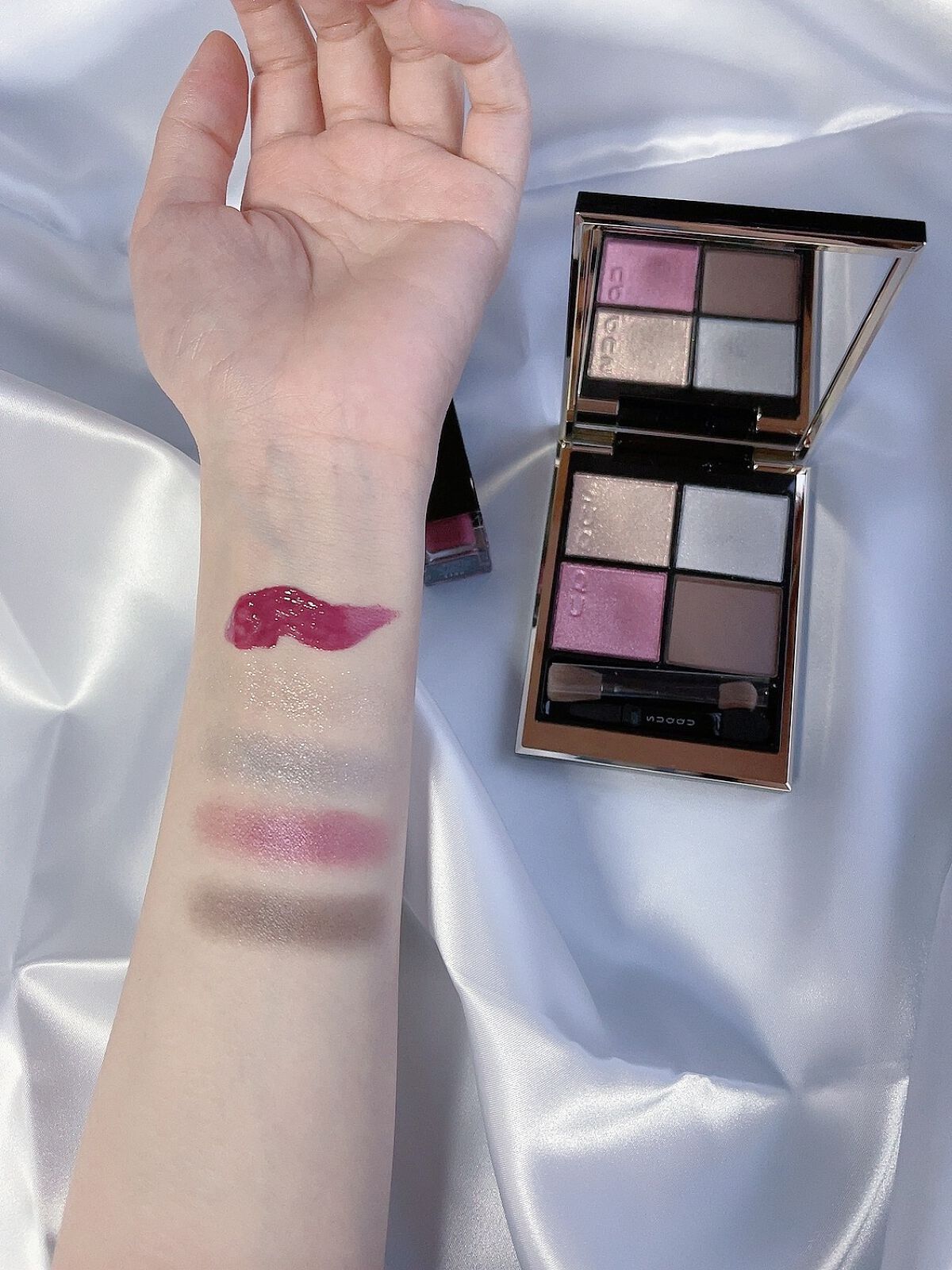 コンフォート リップ フルイド グロウ 06 藤雫 -FUJISHIZUKU/SUQQU/口紅を使ったクチコミ（2枚目）