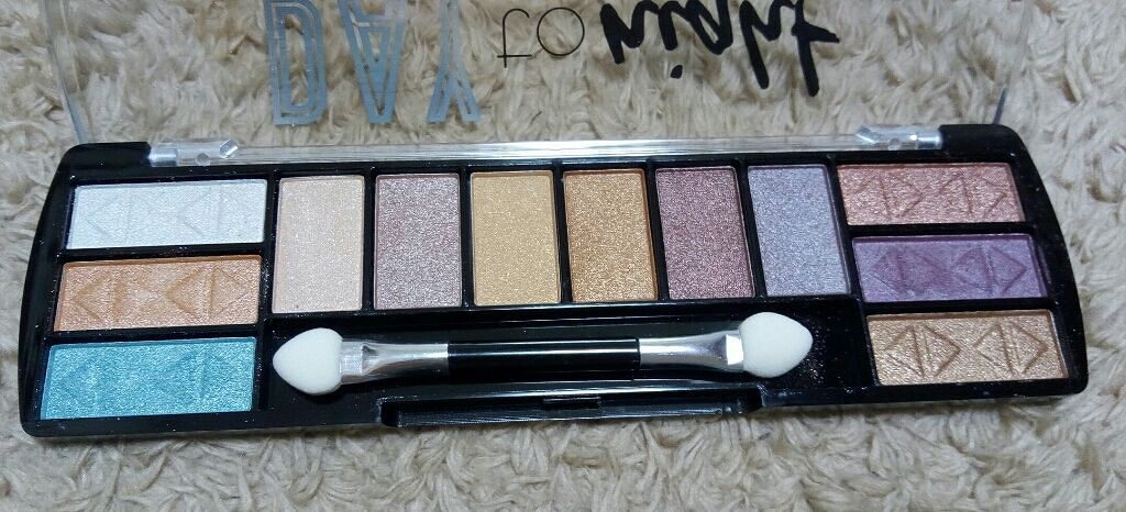 DAY TO NIGTHT la.colorsアイシャドウ/サンキューマート/アイシャドウパレットを使ったクチコミ（2枚目）