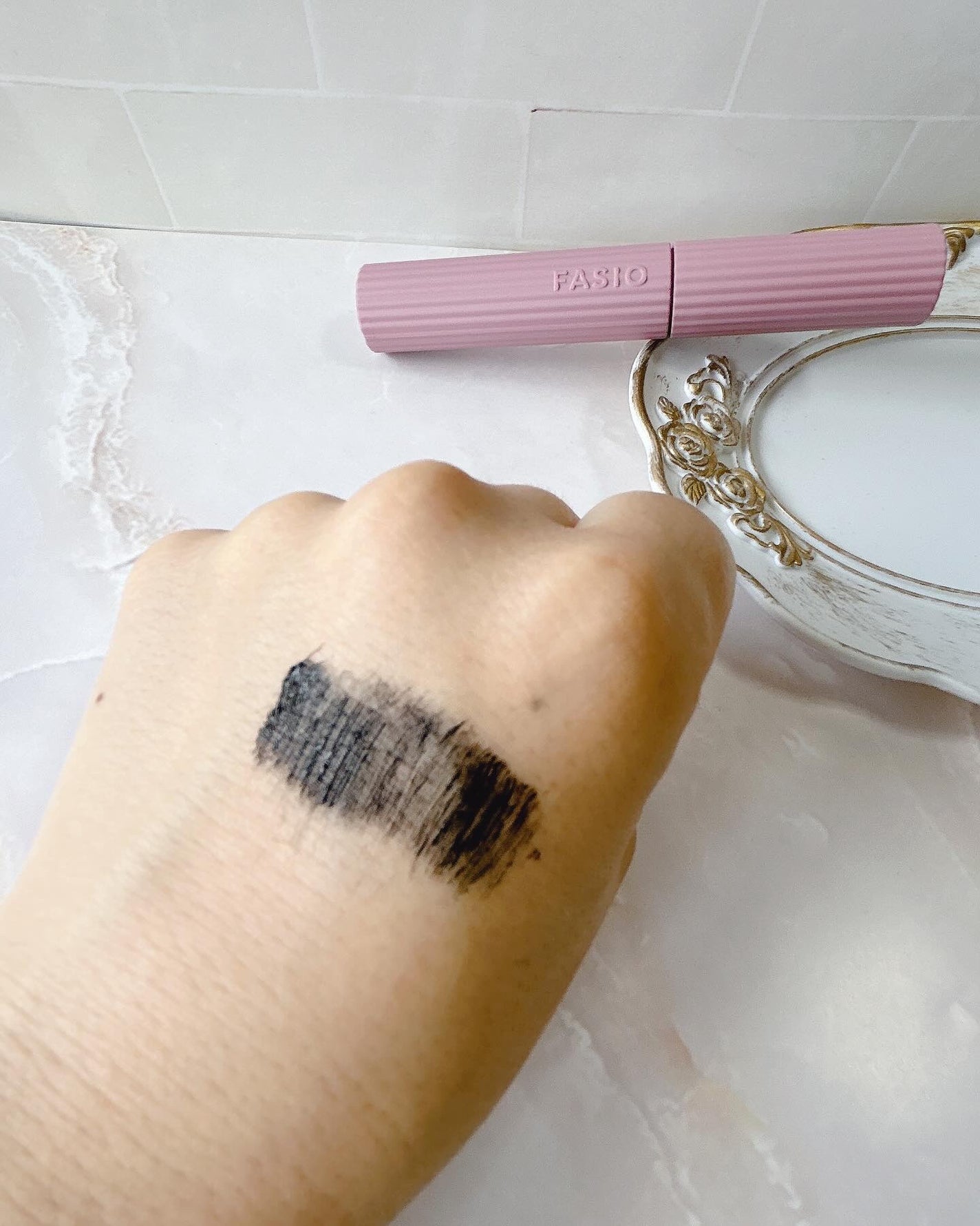 まつパ級 フィルム マスカラ (ロング&ボリューム)/FASIO/マスカラを使ったクチコミ(4枚目)