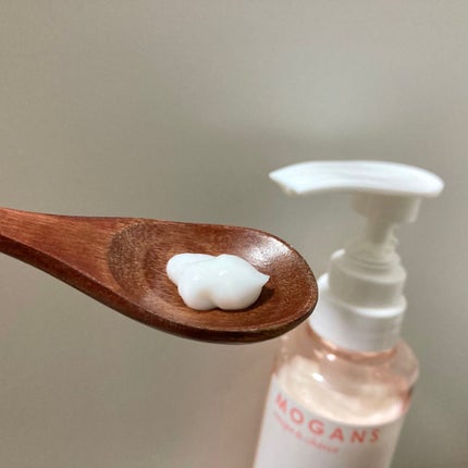 ノンシリコン アミノ酸 シャンプー/コンディショナー 衣薫(ころもかおる)/MOGANS/市販シャンプーを使ったクチコミ(4枚目)