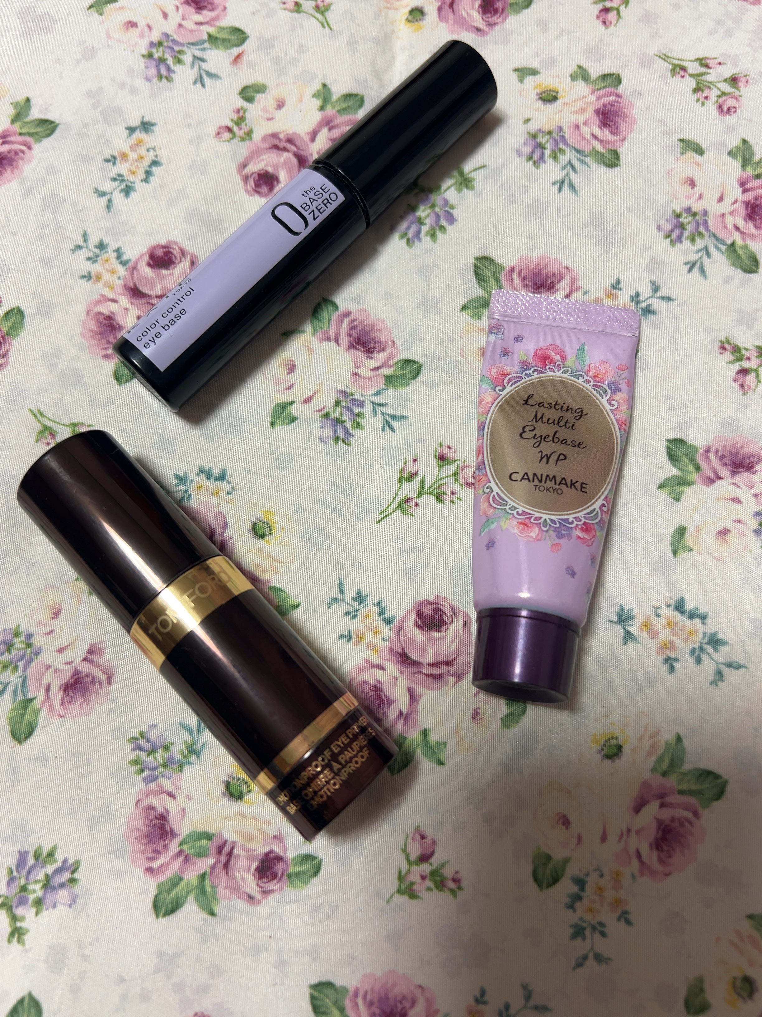 アイメイクベース/CEZANNE/アイシャドウベースを使ったクチコミ（2枚目）