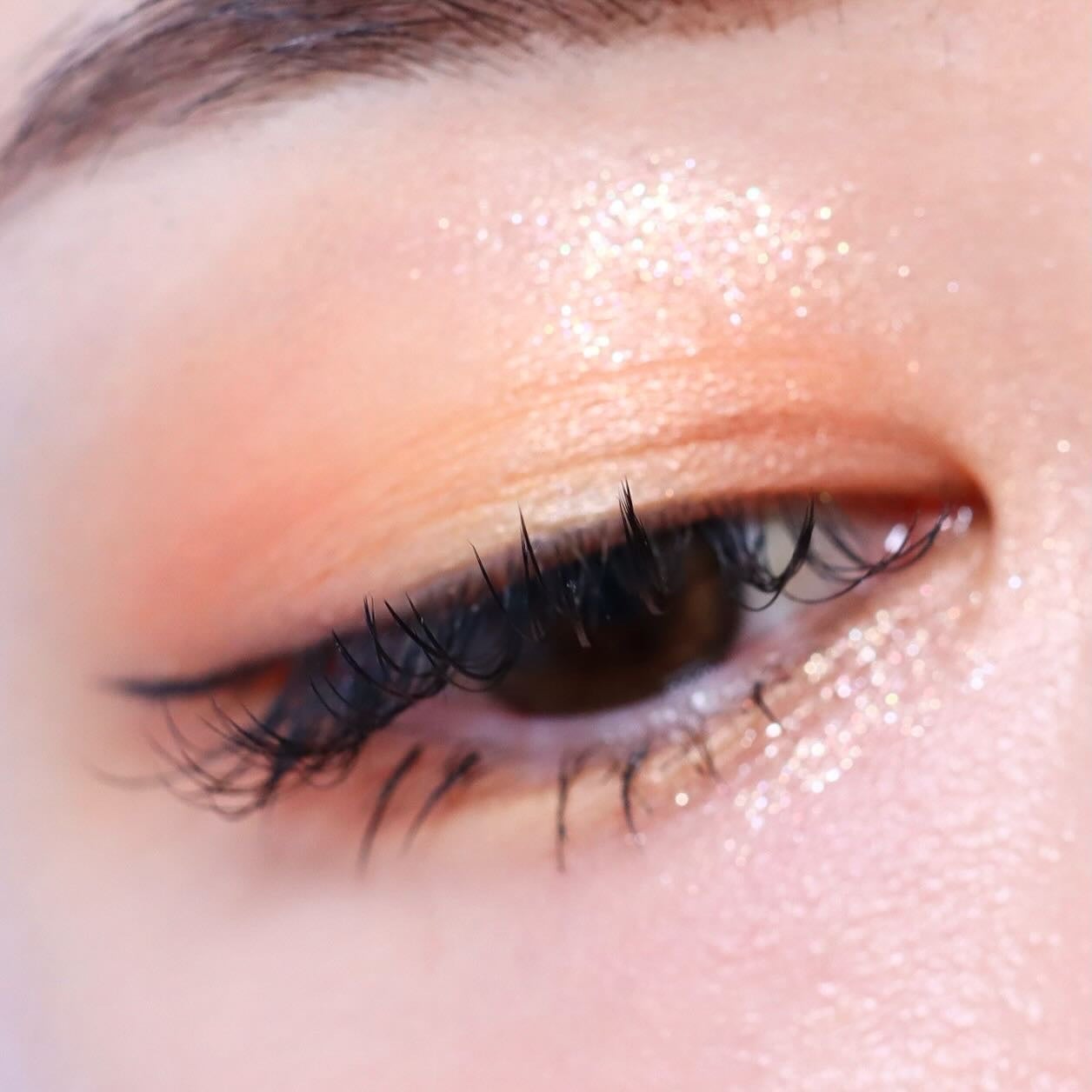 KAPI on LIPS 「CEZANNEベージュトーンアイシャドウ04ミモザベージュシン..」(6枚目)