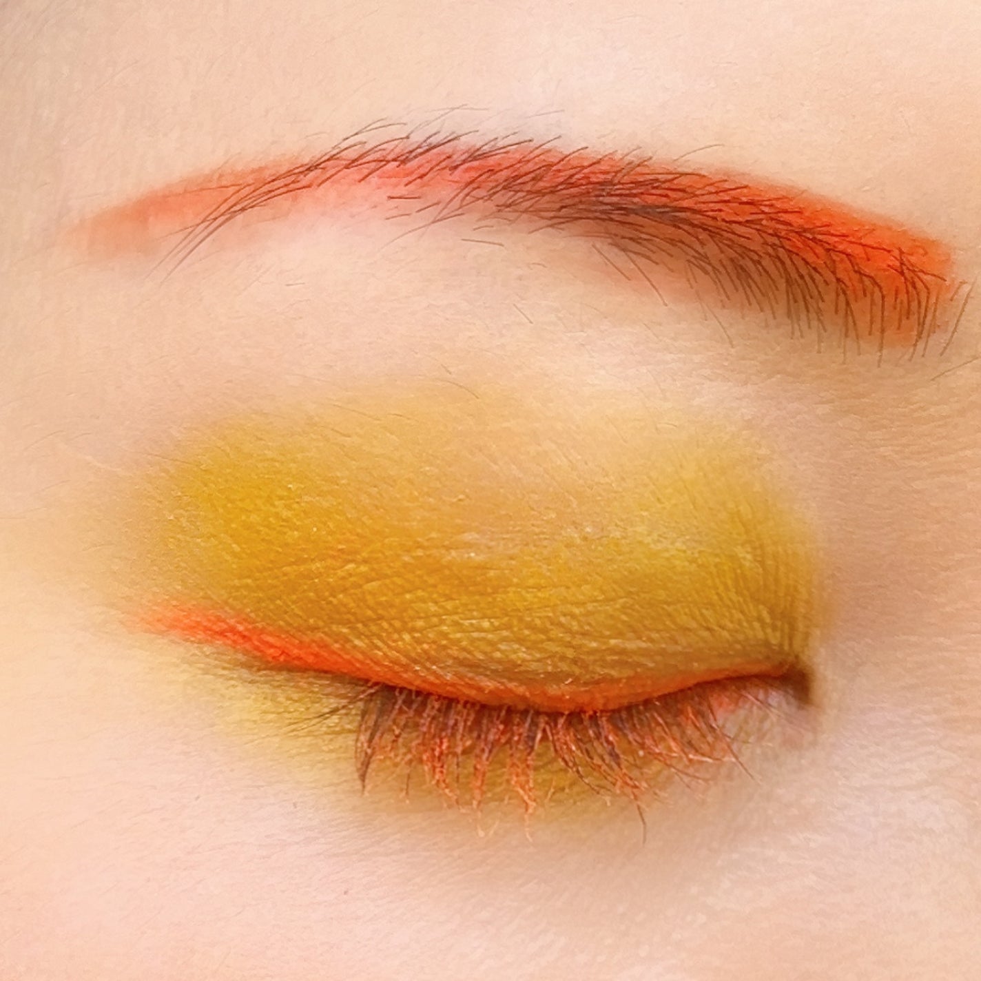 カラーリングアイブロウ/ヘビーローテーション/眉マスカラを使ったクチコミ(4枚目)