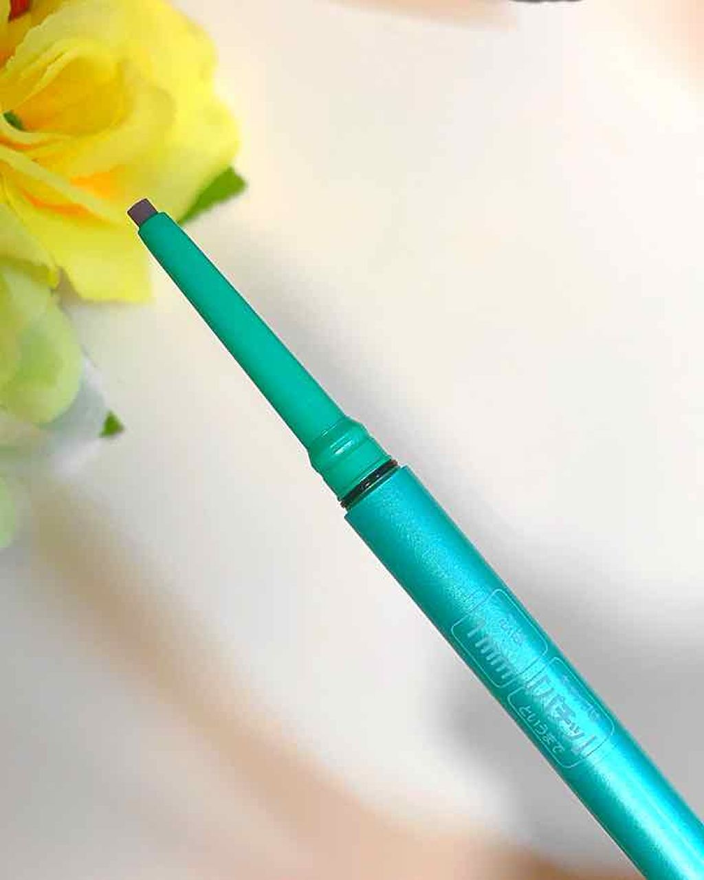 「密着アイライナー」クリームペンシル/デジャヴュ/ペンシルアイライナーを使ったクチコミ（1枚目）