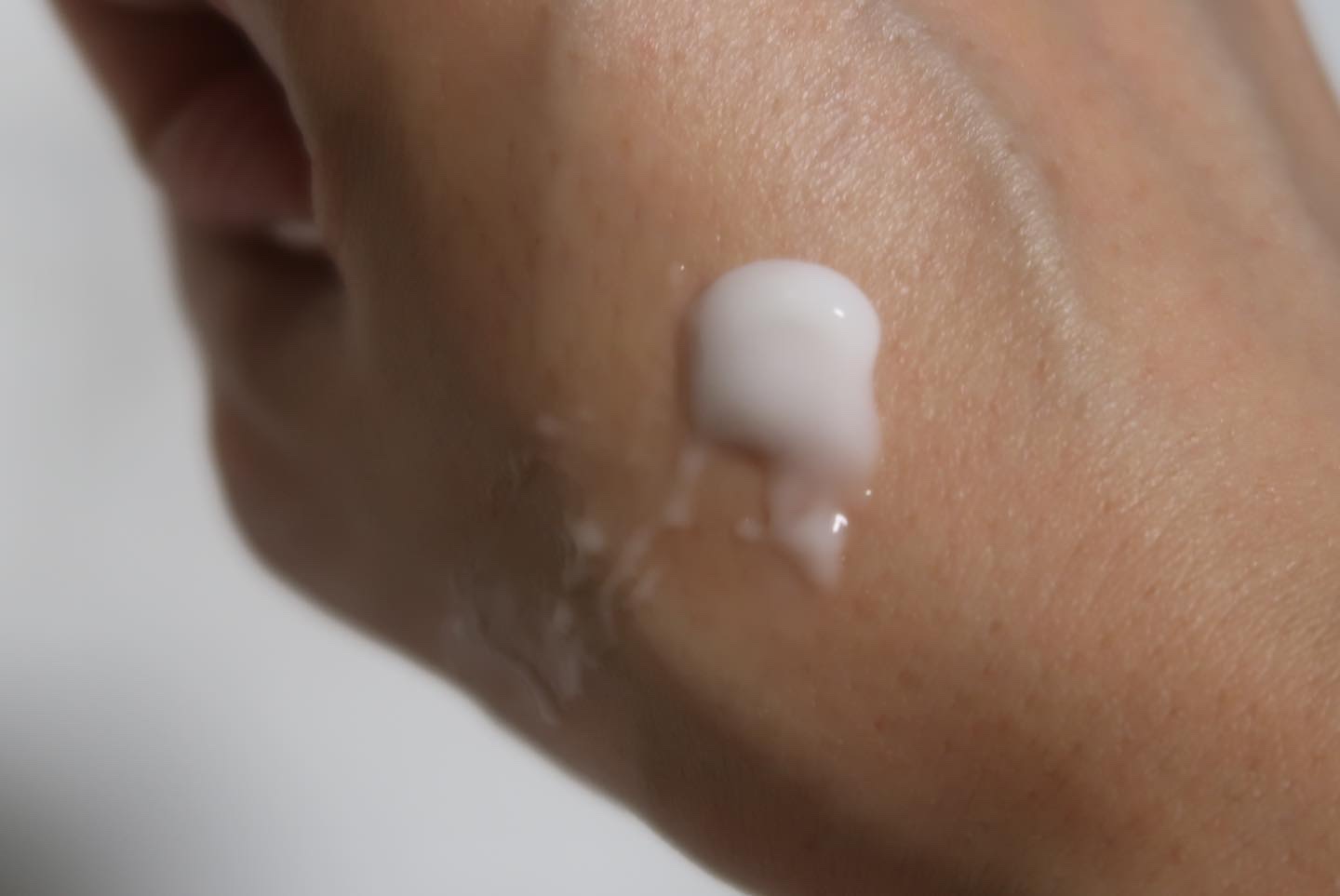 フレッシュリージュースドビタミンドロップ(35ml)/Klairs/美容液を使ったクチコミ（3枚目）