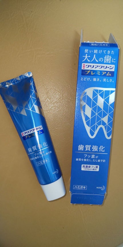 クリアクリーン クリアクリーン プレミアム 歯質強化 (薬用ハミガキ)のクチコミ「こちらはクリアクリーンプレミアム歯質強化のレビューです。
すみません前に購入品で出したかもしれ.....」(1枚目)