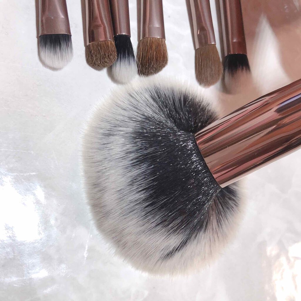 ピンク色 メイクブラシ15本セット/SIXPLUS/メイクブラシを使ったクチコミ(4枚目)