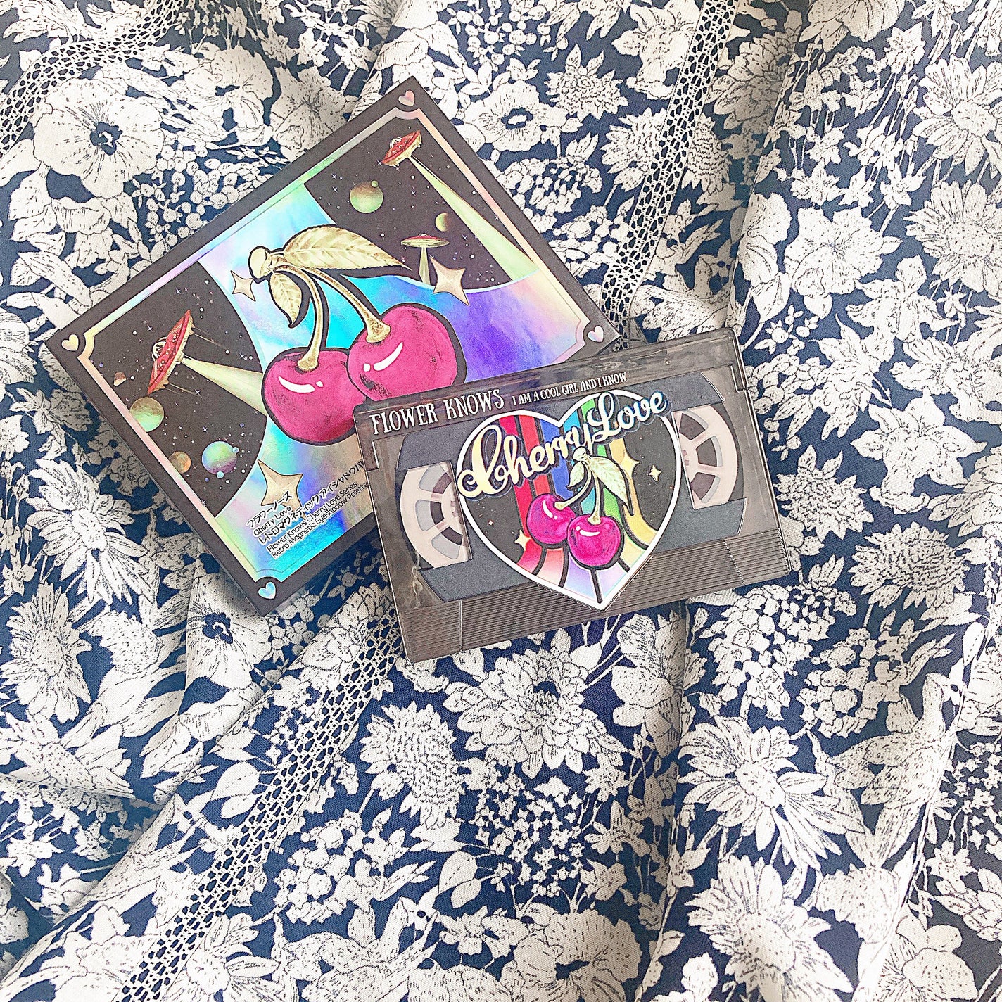 レトロマグネティック アイシャドウパレット/FlowerKnows/アイシャドウパレットを使ったクチコミ(4枚目)