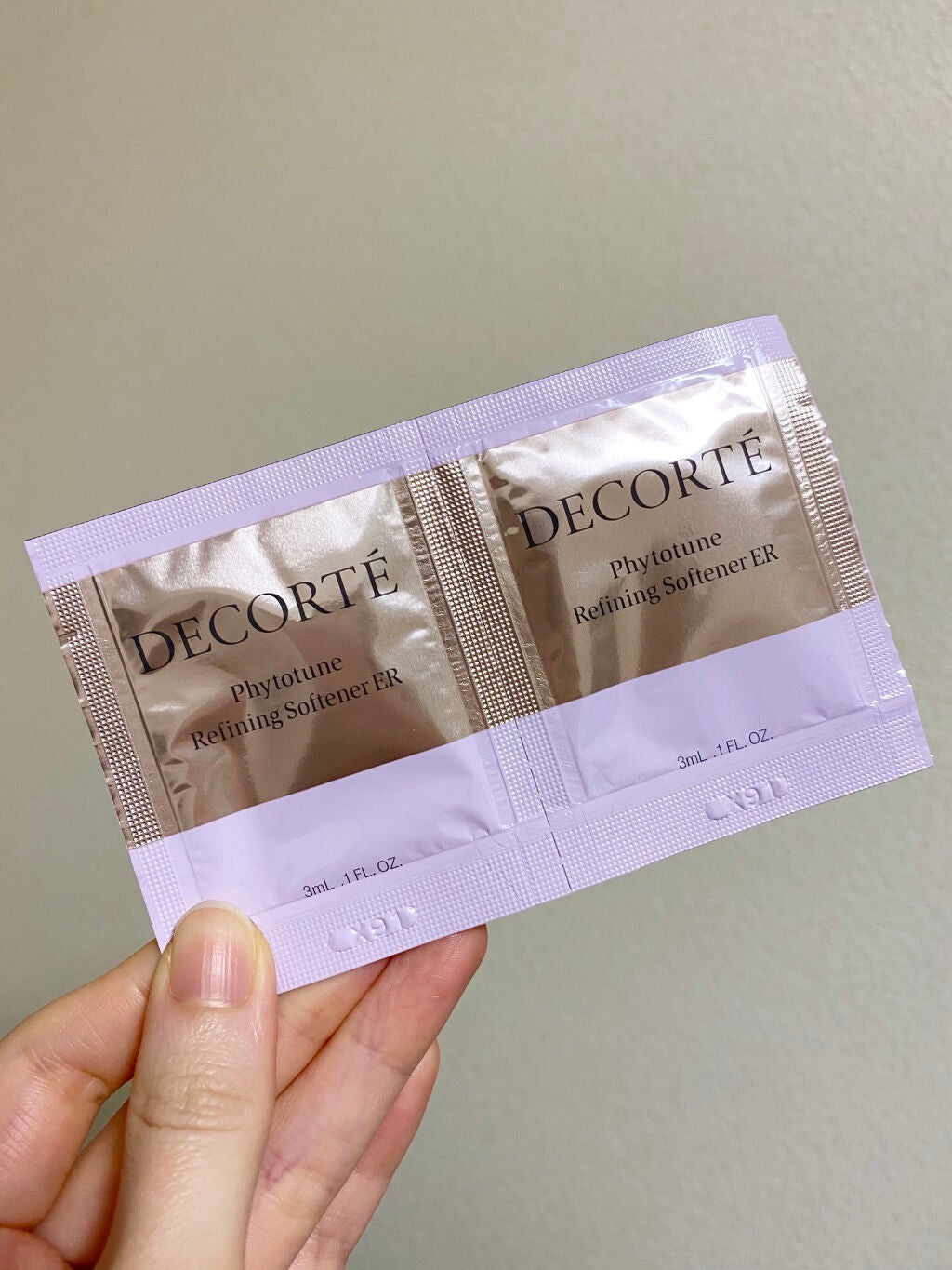 フィトチューン リファイニング ソフナー ER(よりしっとりタイプ)/DECORTÉ/乳液を使ったクチコミ(3枚目)