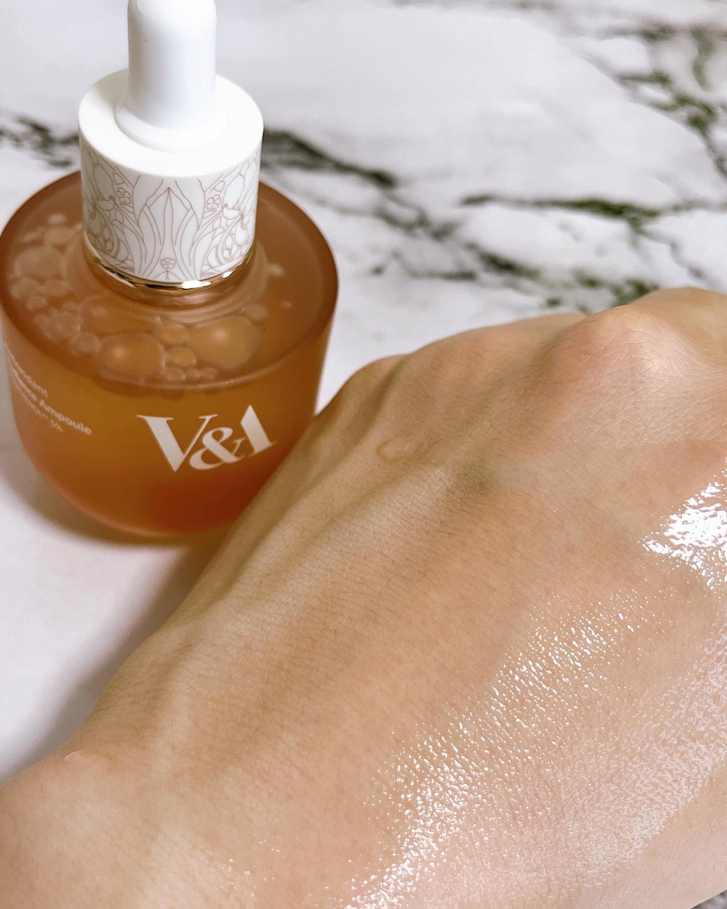 アンチオキシデントトラディアンスアンプル/V&Aビューティー/美容液を使ったクチコミ(3枚目)