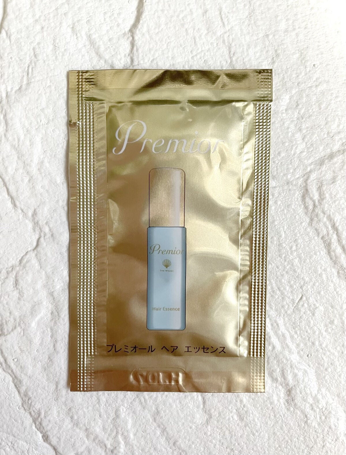 プレミオール ヘア エッセンス/ラサーナ/ヘアオイルを使ったクチコミ(1枚目)