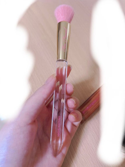 リッチ&ダズリン ハイシャイン スパークリング リップグロス/Too Faced/リップグロスを使ったクチコミ(2枚目)