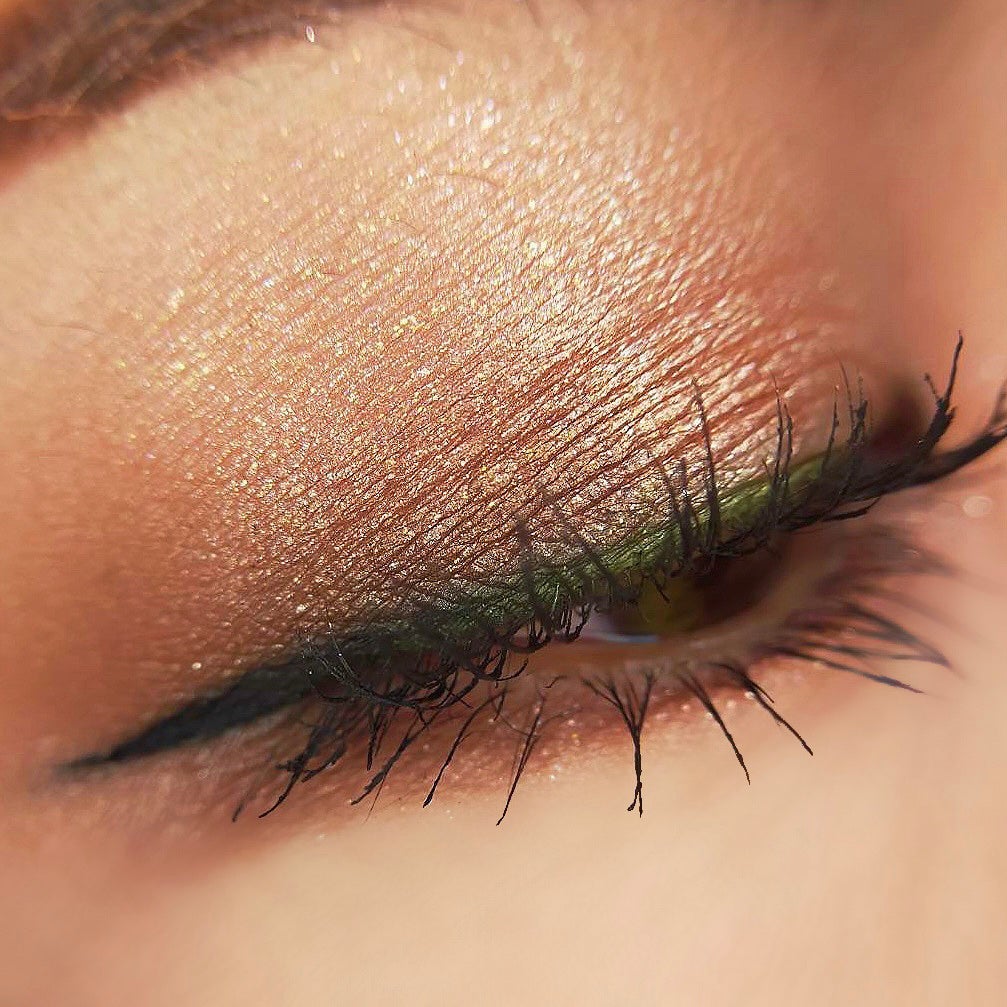 イロミッケ 8色アイシャドウパレット/iromikke/アイシャドウパレットを使ったクチコミ(10枚目)