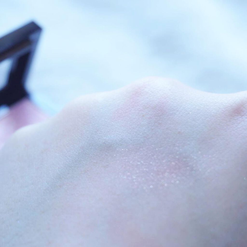 ヴィセ アヴァン シングルアイカラー 053 SHINE SHOCK/Visée/単色アイシャドウを使ったクチコミ（2枚目）