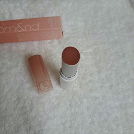 グラスティングメルティングバーム/rom&nd/リップバームを使ったクチコミ(3枚目)