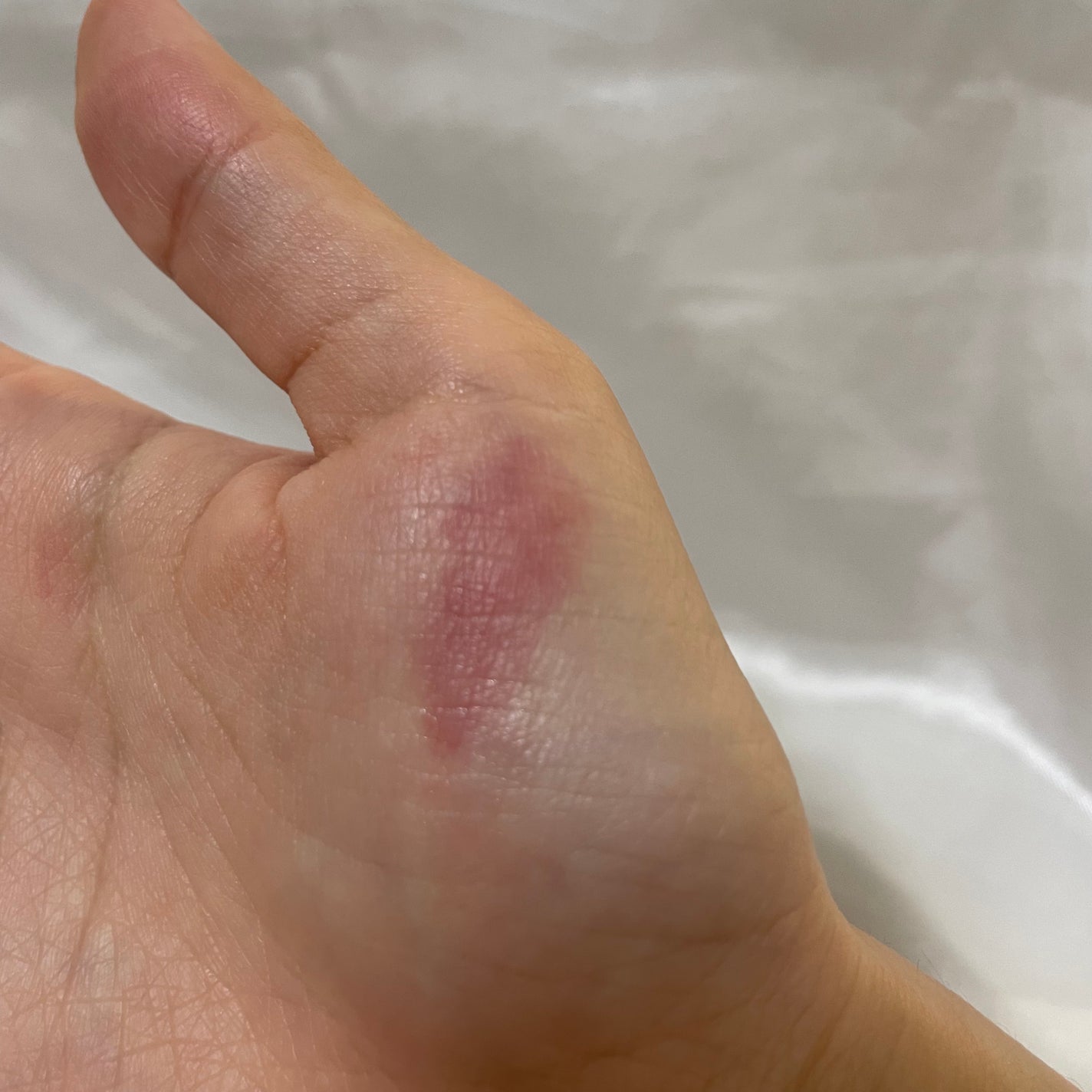 月光人魚シリーズ ジュエリーリップグロス/FlowerKnows/リップグロスを使ったクチコミ(4枚目)